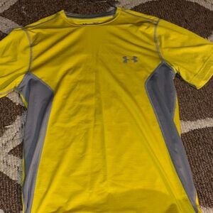 Under Armour Men's Bright Yellow and Gray Tee